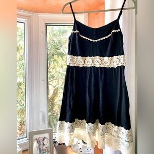 Hot Topic BoHo/Cottagecore Babydoll Dress size MEDIUM
